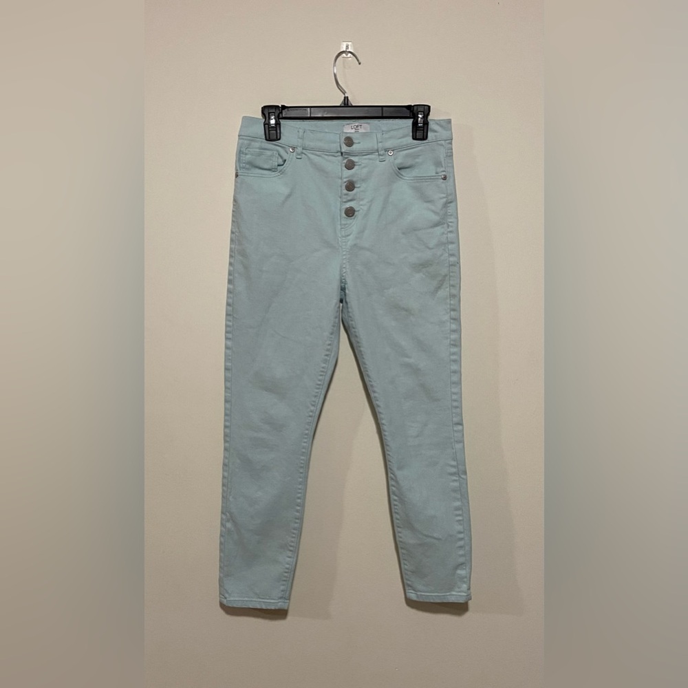 LOFT Green light tone Casual Capri Pants Petite 6